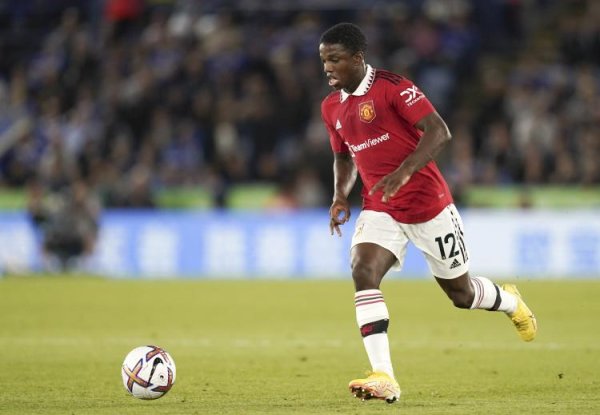 记者：马拉西亚正在沟通租赁加盟土超伊尤斯堡