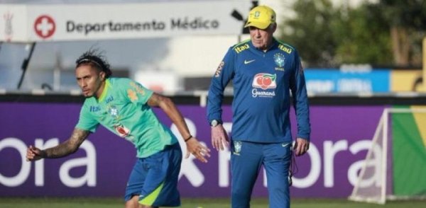 世体月旦安帅: 不征召皇马球员, 却让拉菲尼亚在4100米高原登场