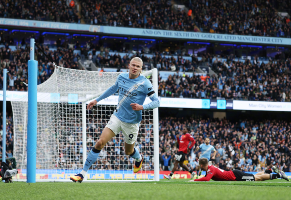 多纳鲁马好意思满首秀，哈兰德再造神迹！瓜帅散伙豪言，曼城3-0曼联