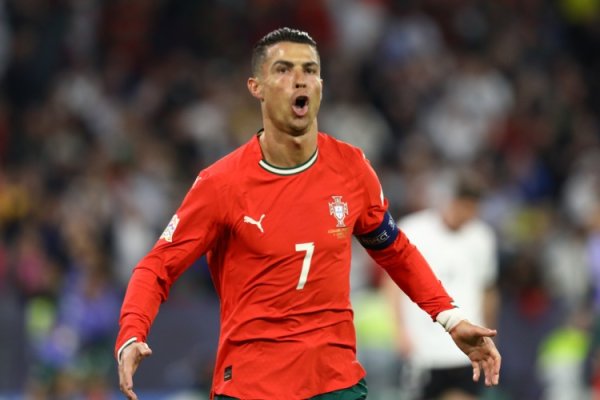 吉尔伯托：C罗的交流材干对葡萄牙很垂危，他能为队友带来自信