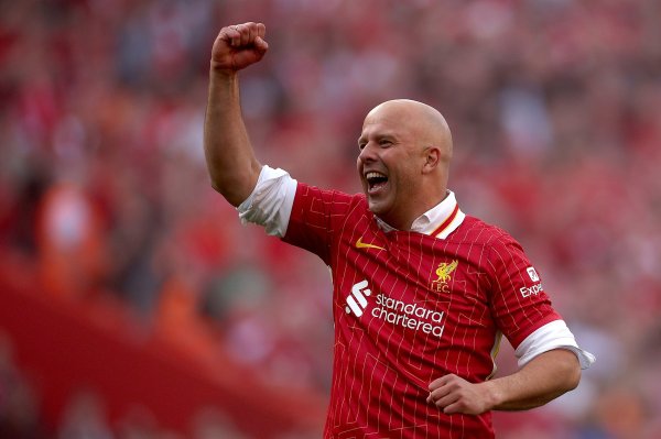 两连败！TA谈利物浦问题：维尔茨进球荒、科纳特气象及伤病潮