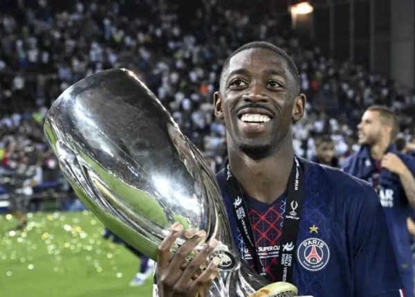 TA：有公司联系记者让其营销登贝莱拿金球，球员方默示不知情