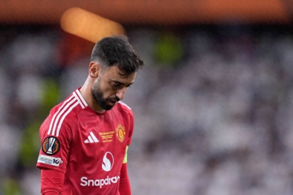 薛定谔的曼联队长: 是好是坏难界定, 老一岁的他也想“归隐”了?