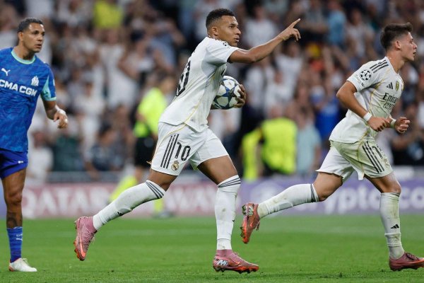 17场11球，姆巴佩是本世纪对阵马赛进球并排最多的球员