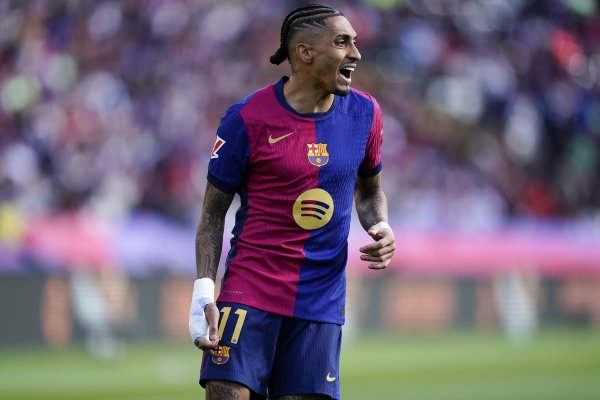 每体：拉菲尼亚正争取尽快复出，巴萨但愿他国度德比前足够康复