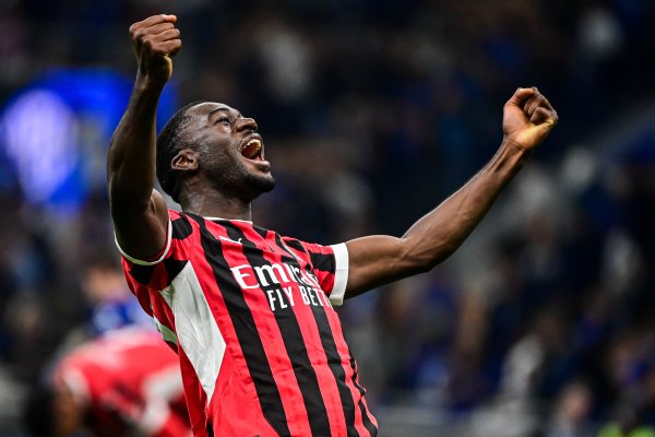 福法纳：米兰必须以意甲冠军为信念；莱奥保握正确心态时无东说念主能及