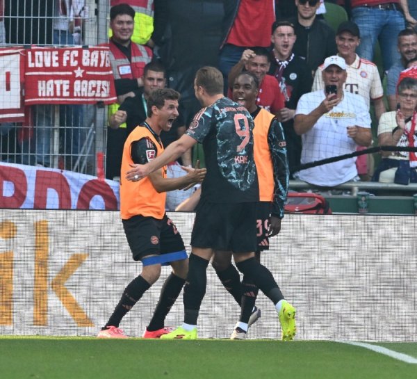 老好东说念主！图片报：凯恩近日主动打电话教会特尔，安危犯错的小贝林