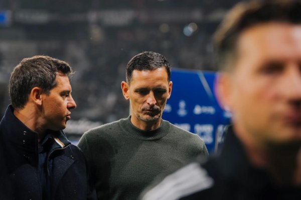 法鹰将帅赛后: 要从欧冠失利中学习, 尽快找回见效嗅觉