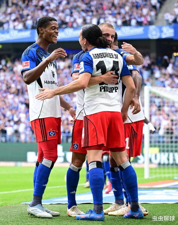 2: 1! 4: 1! 汉堡已毕2688天, 双重恭候! 凯恩戴帽称王, 拜仁4连胜