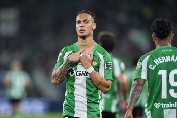 36场15球8助！马卡报：安东尼让贝蒂斯有了收尾任何缱绻的梦思