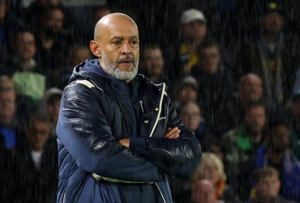 努诺说念征服伯恩利: 这场比赛至关贫穷, 为球员和球迷们感到昂然