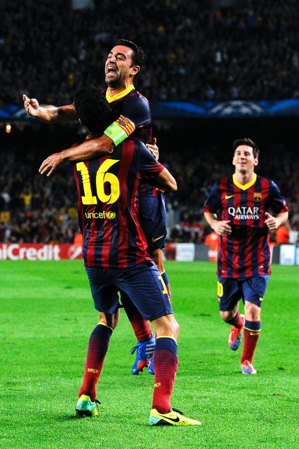 37岁足坛影帝退役! 布锻真金不怕火临了一课, 10年前世俱杯他教广州队踢球