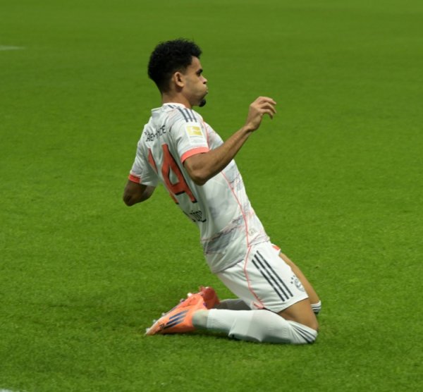 爱总斯帅走眼了？迪亚斯参与进球成果翻倍，复制拉菲尼亚升咖进展