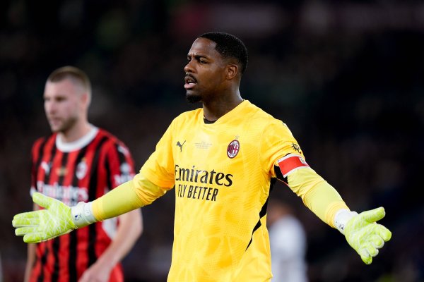 贾凯里尼：迈尼昂这么的门将不错让米兰多拿10个积分